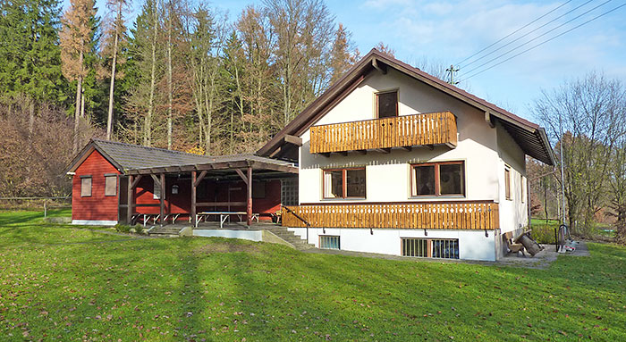 VFN Königsbrunn - Hütte im Herbst